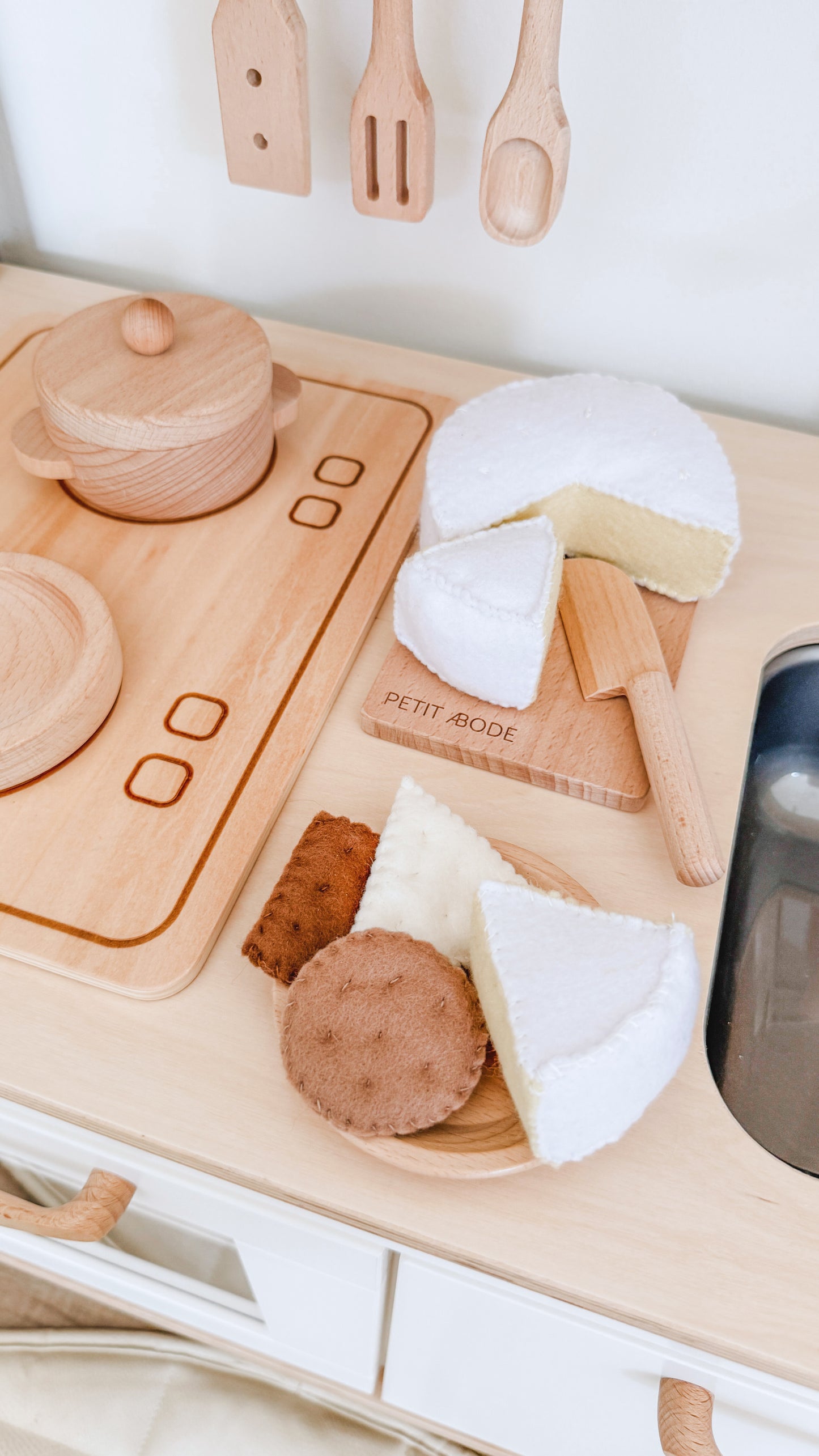 Cheese & Crackers Set