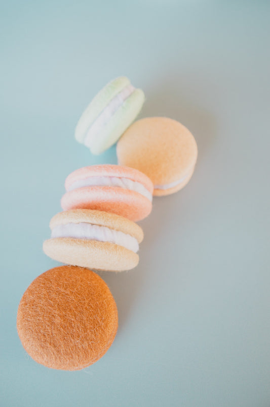 Pistachio Caramel Macarons