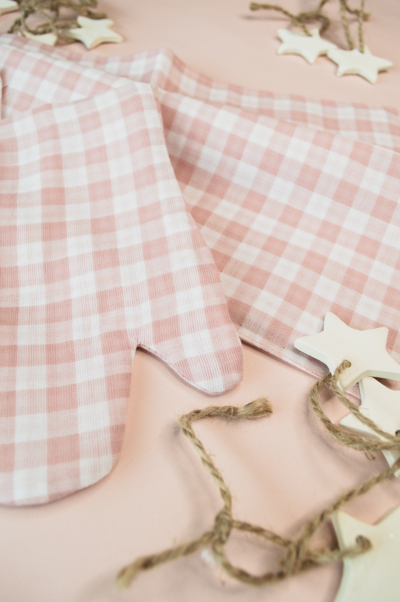 Blush Check Oven Mitt & Tea Towel