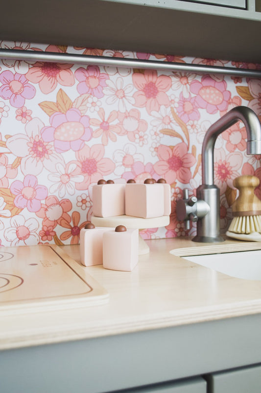 Flower Child Wallpaper