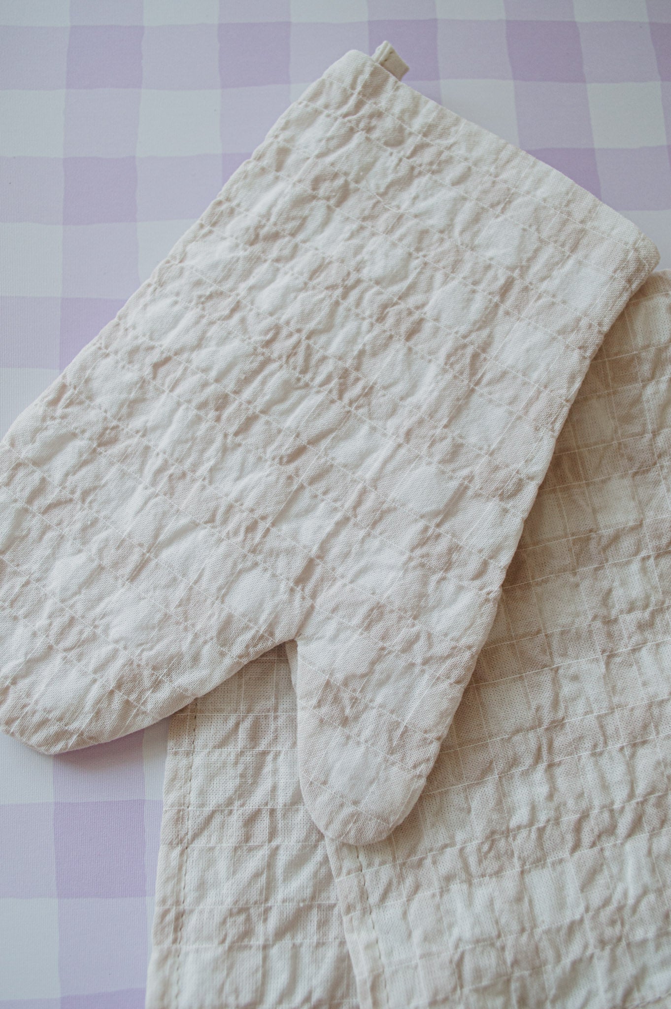 Beige Crinkle Check Oven Mitt & Tea Towel