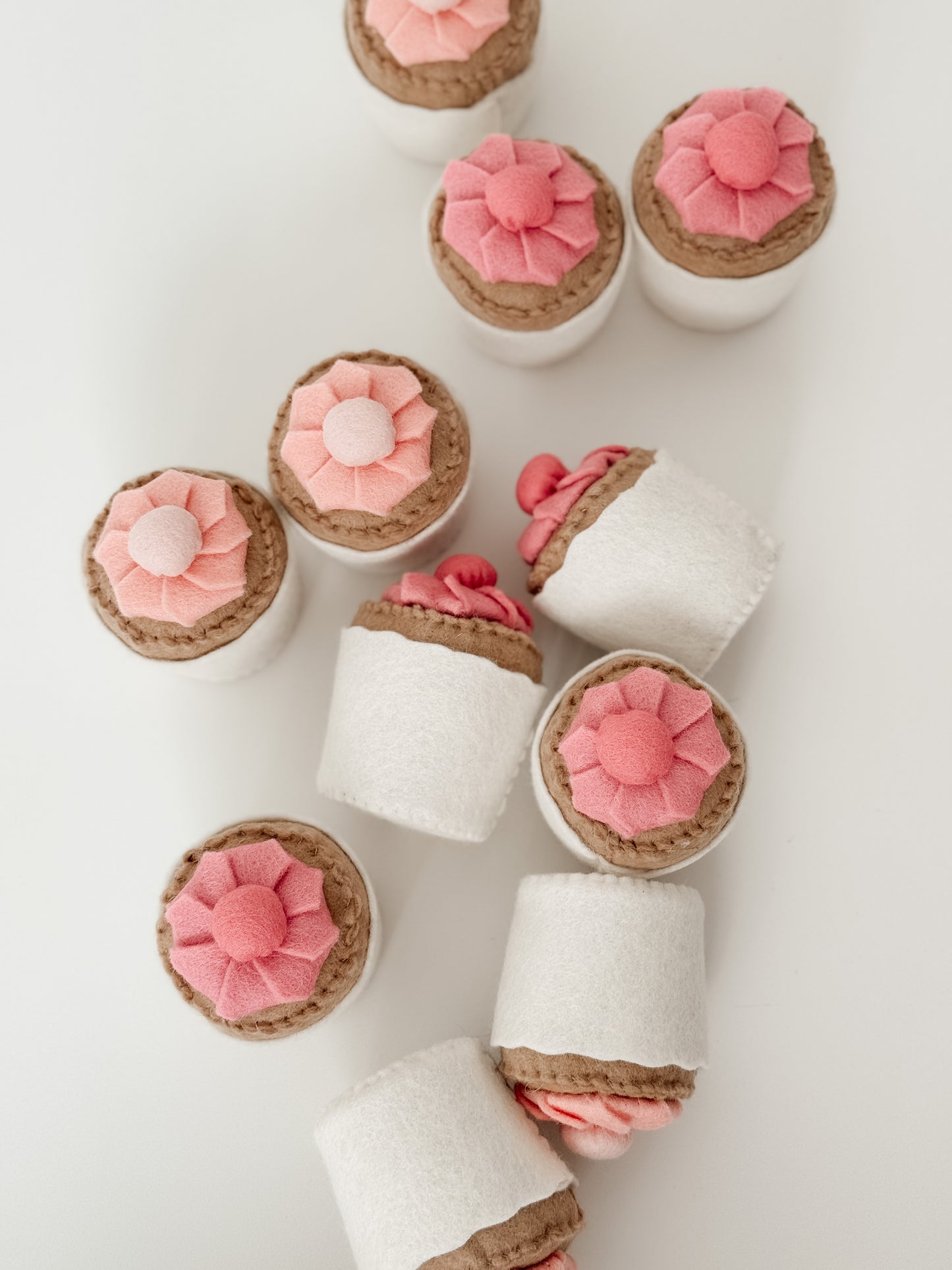 Berry Cupcake Set