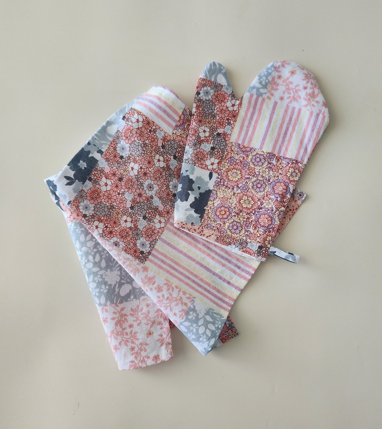 Patchwork Oven Mitt & Tea Towel