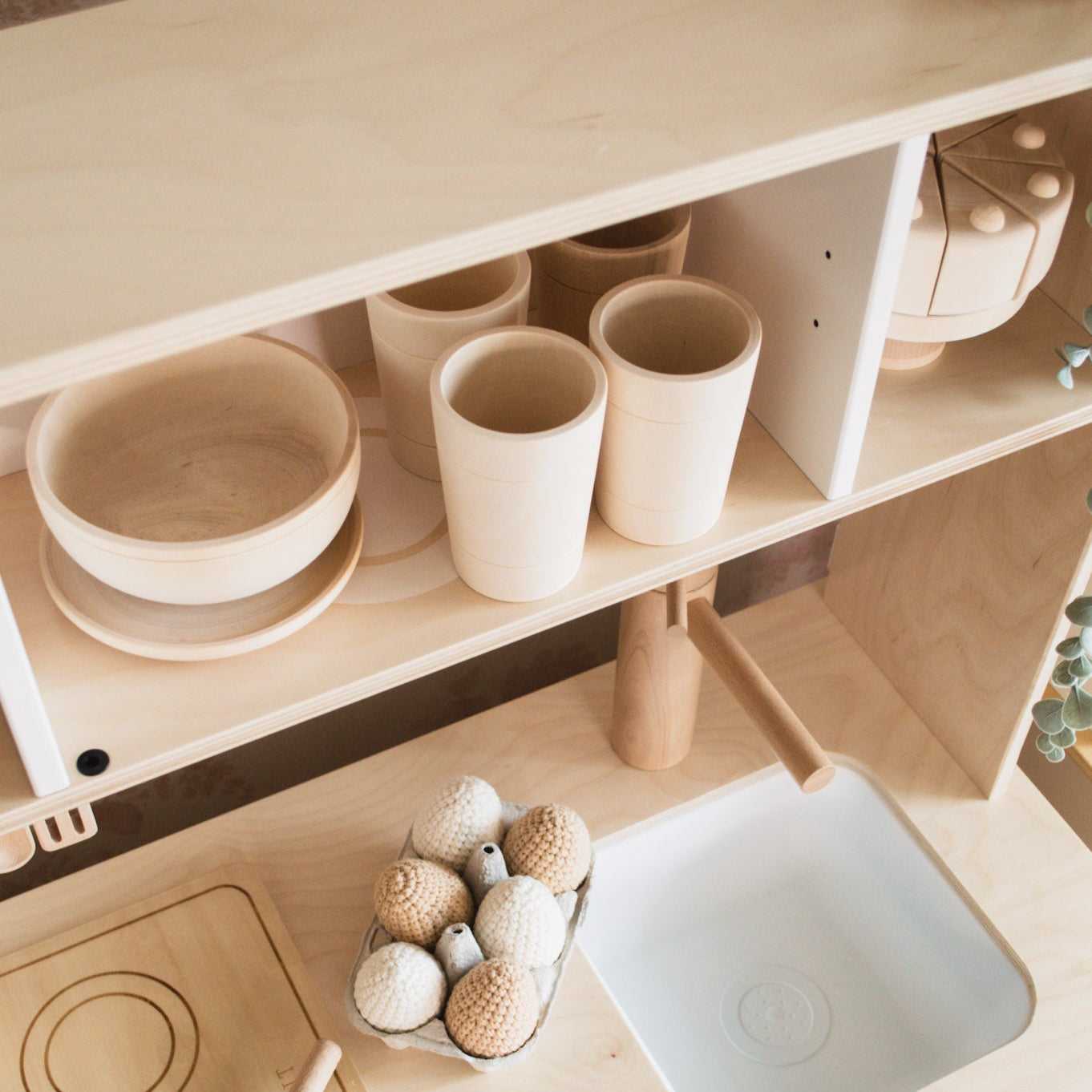 PREORDER The Wooden Dining Set