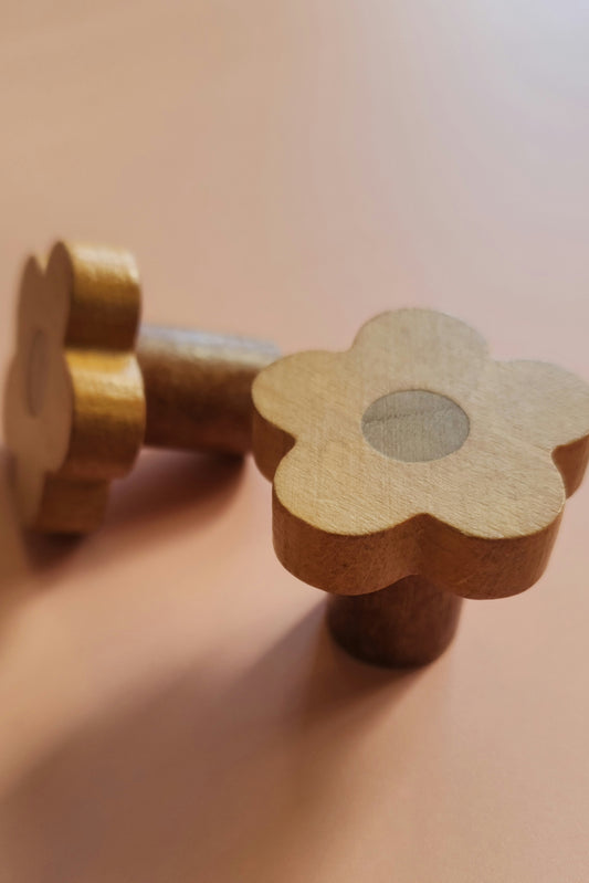 Wooden Daisy Cabinet Handle Knob
