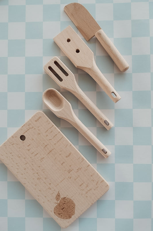 Less Than Perfect Utensils Set