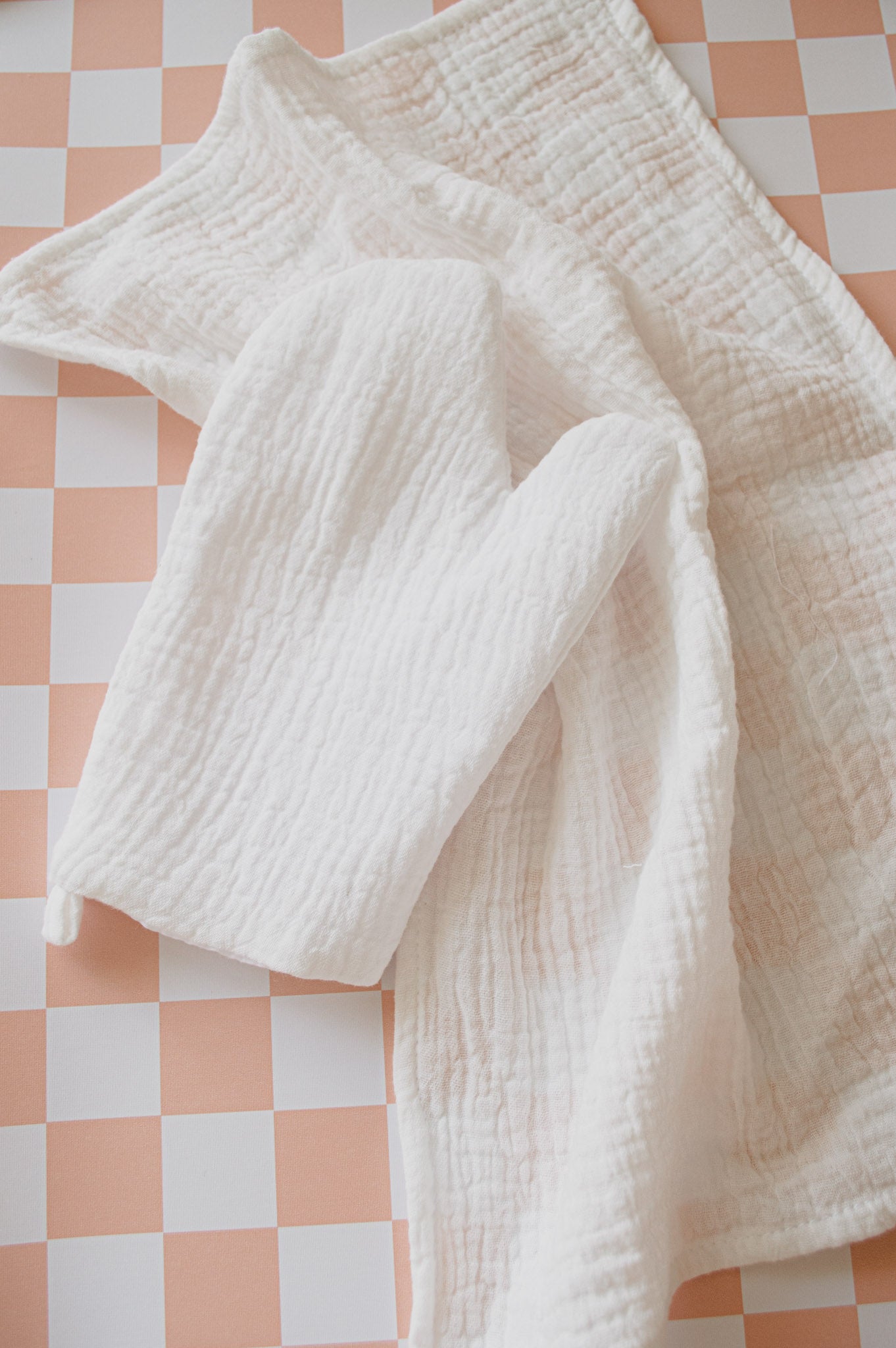 White Gauze Oven Mitt & Tea Towel