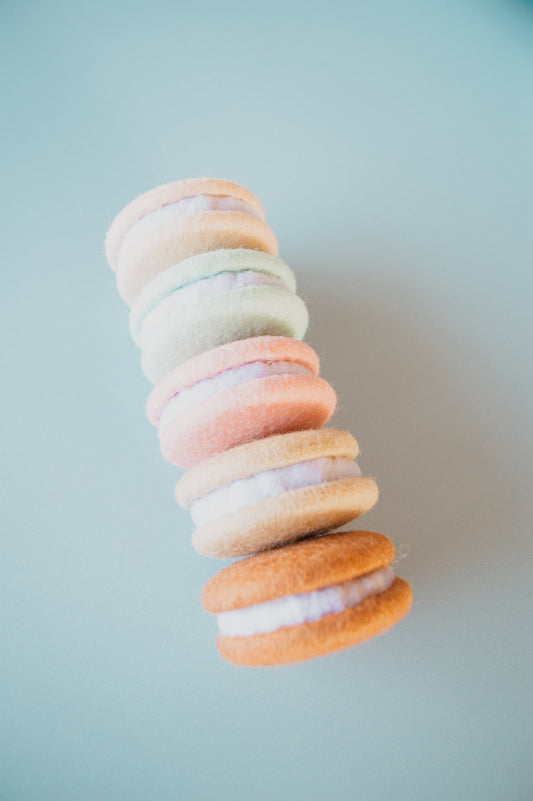 Pistachio Caramel Macaroons